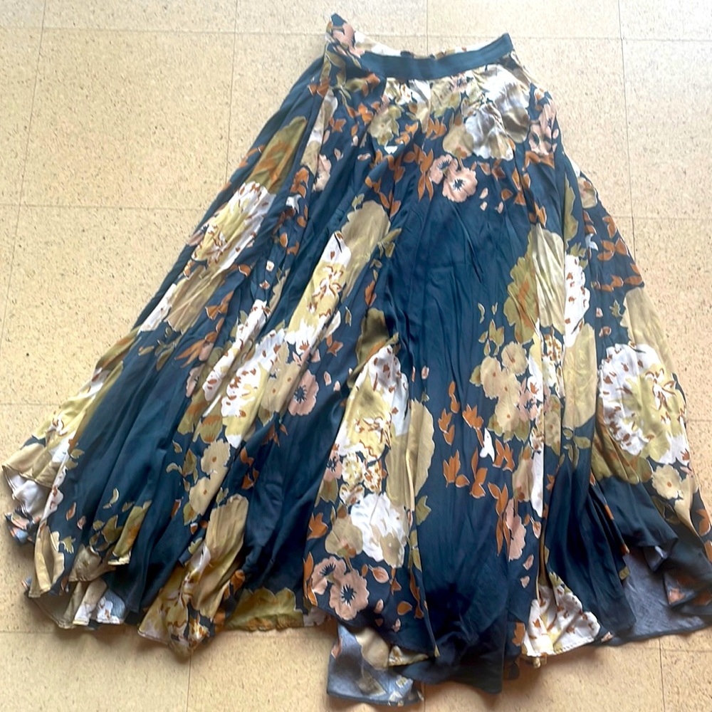 Novella Royale Maxi skirt